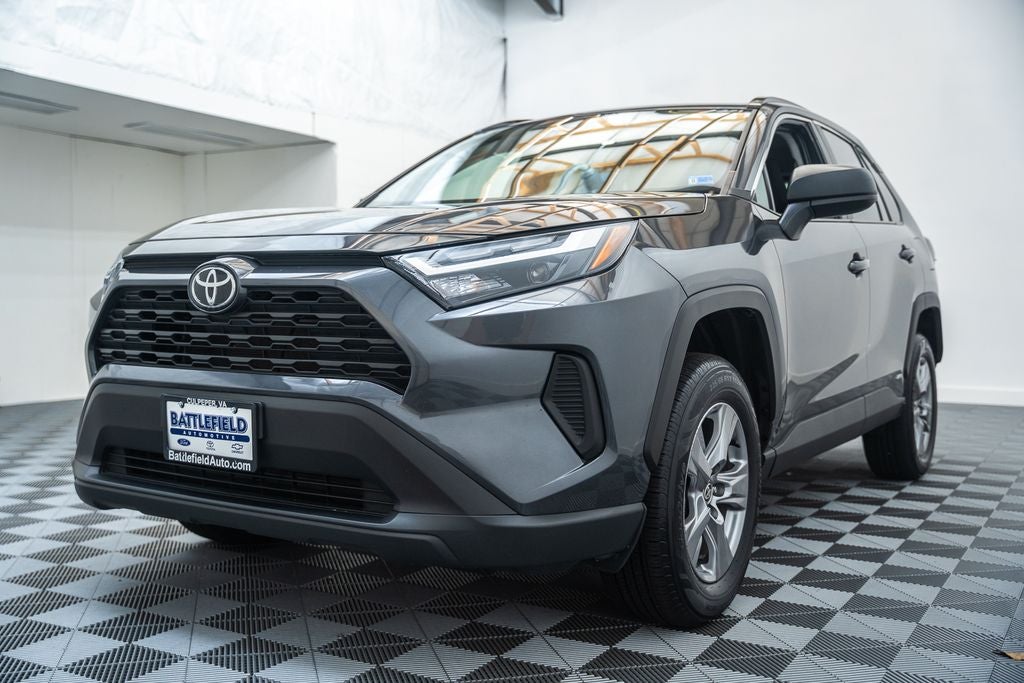 2025 Toyota RAV4 Hybrid LE