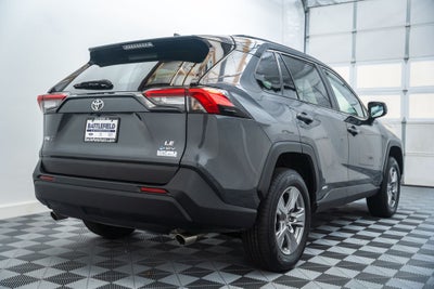 2025 Toyota RAV4 Hybrid LE