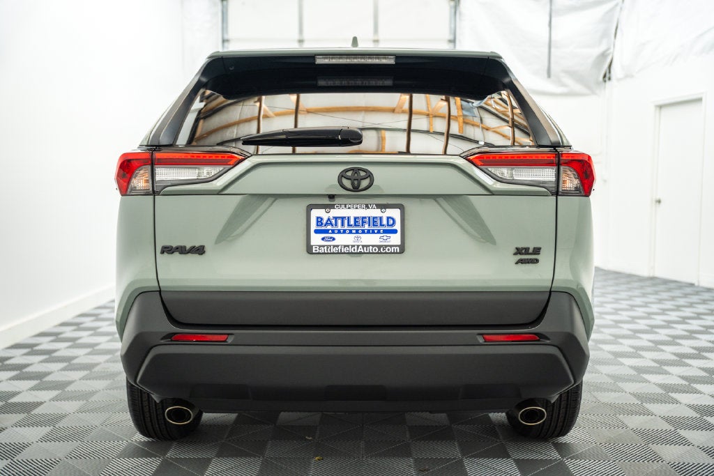 2022 Toyota RAV4 XLE