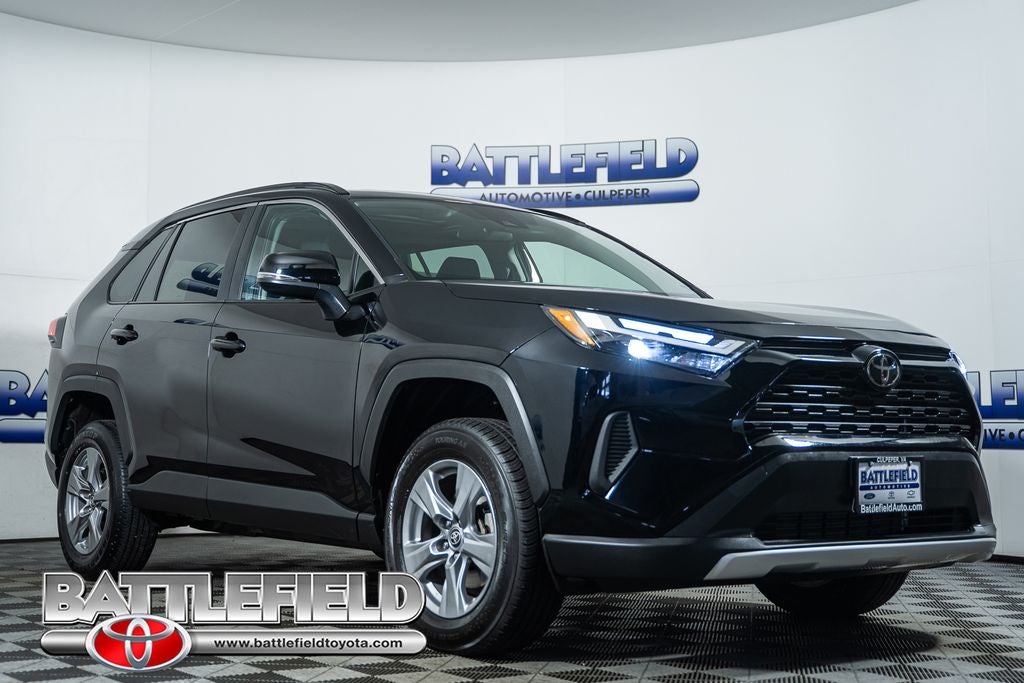 2025 Toyota RAV4 XLE