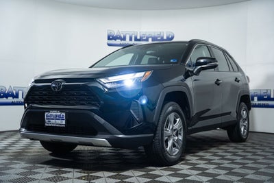 2025 Toyota RAV4 XLE