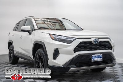2022 Toyota RAV4 Hybrid SE