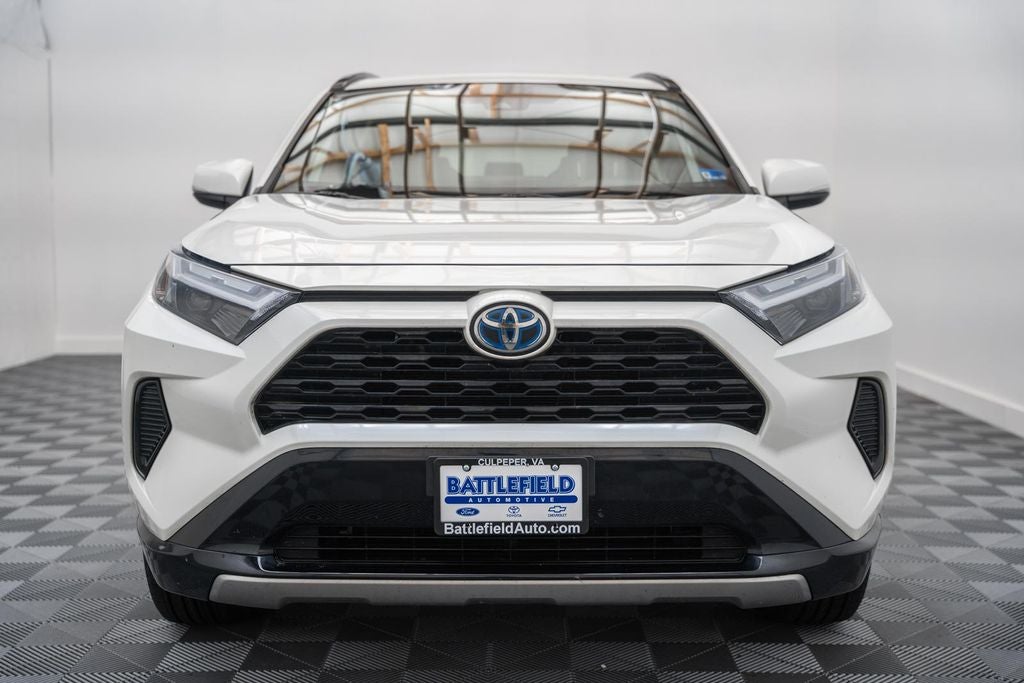 2022 Toyota RAV4 Hybrid SE