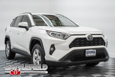 2020 Toyota RAV4 XLE