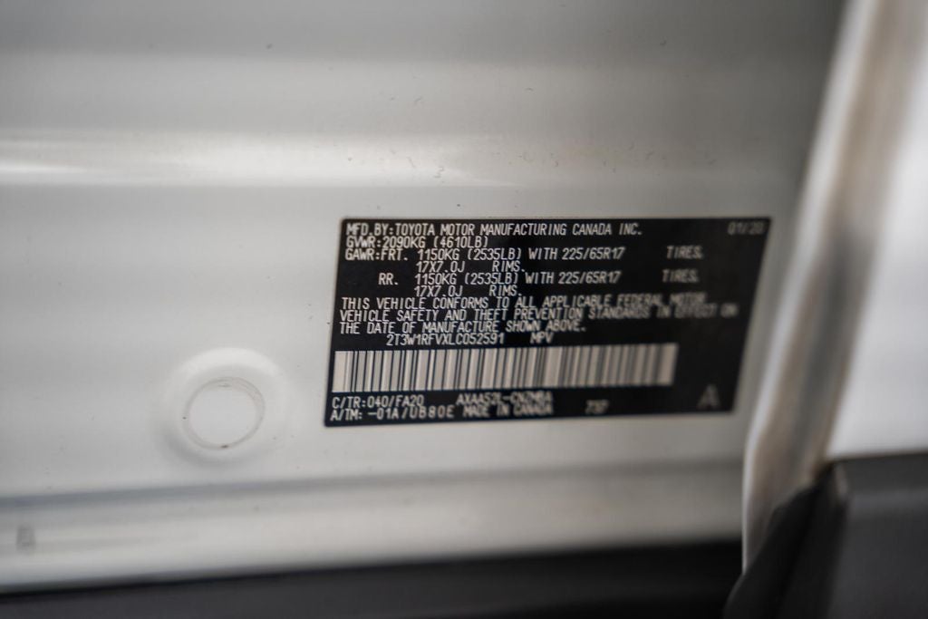 2020 Toyota RAV4 XLE