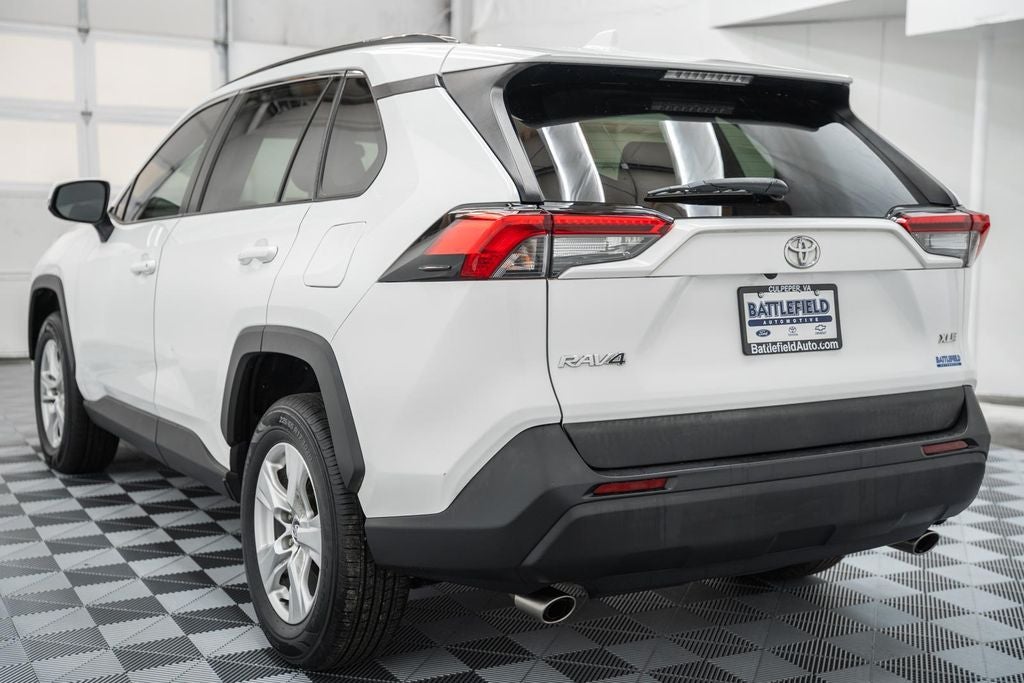 2020 Toyota RAV4 XLE