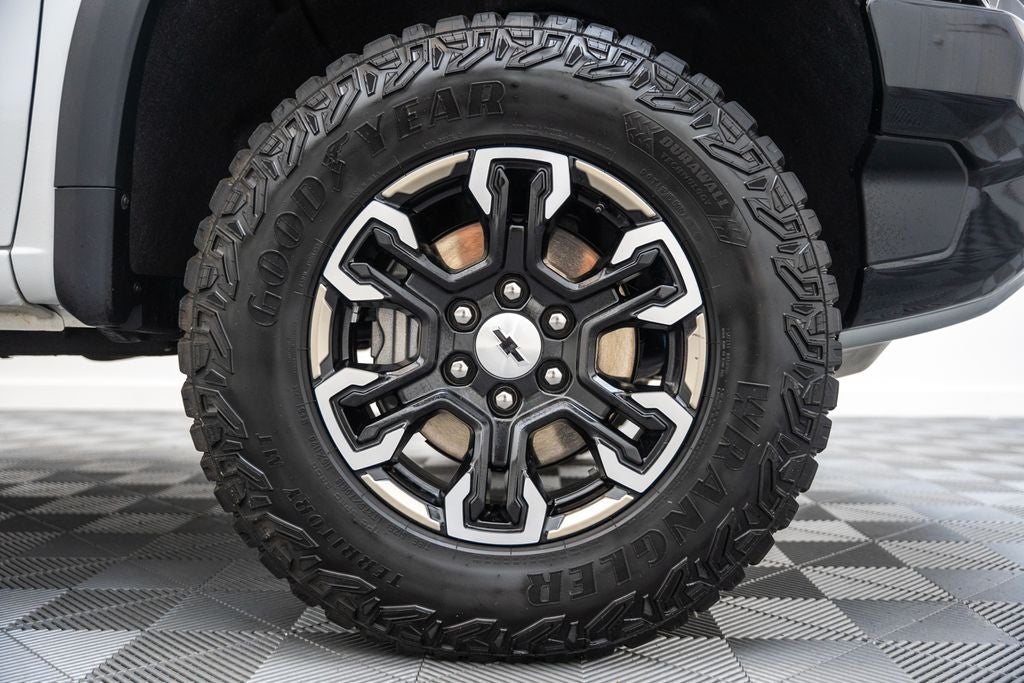 2025 Chevrolet Silverado 1500 ZR2