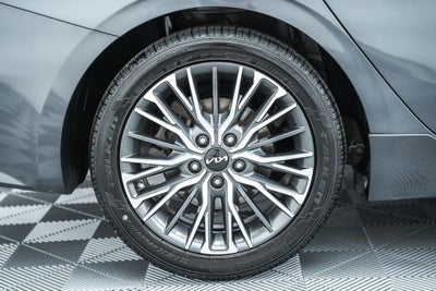 2022 Kia Forte GT-Line
