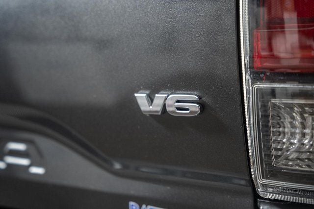 2022 Toyota Tacoma SR5 V6