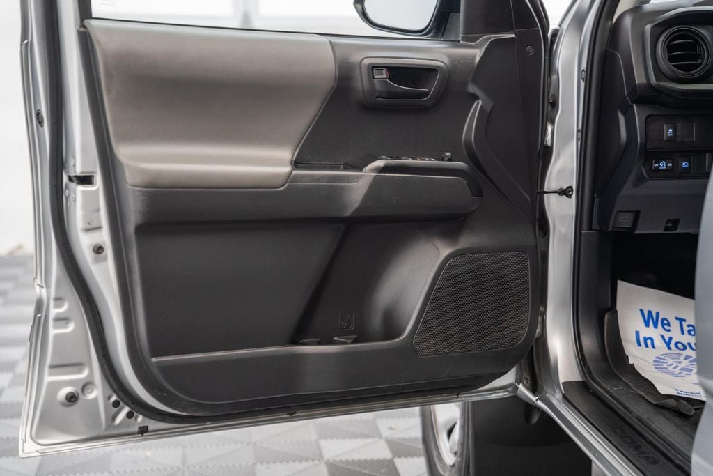 2023 Toyota Tacoma SR V6