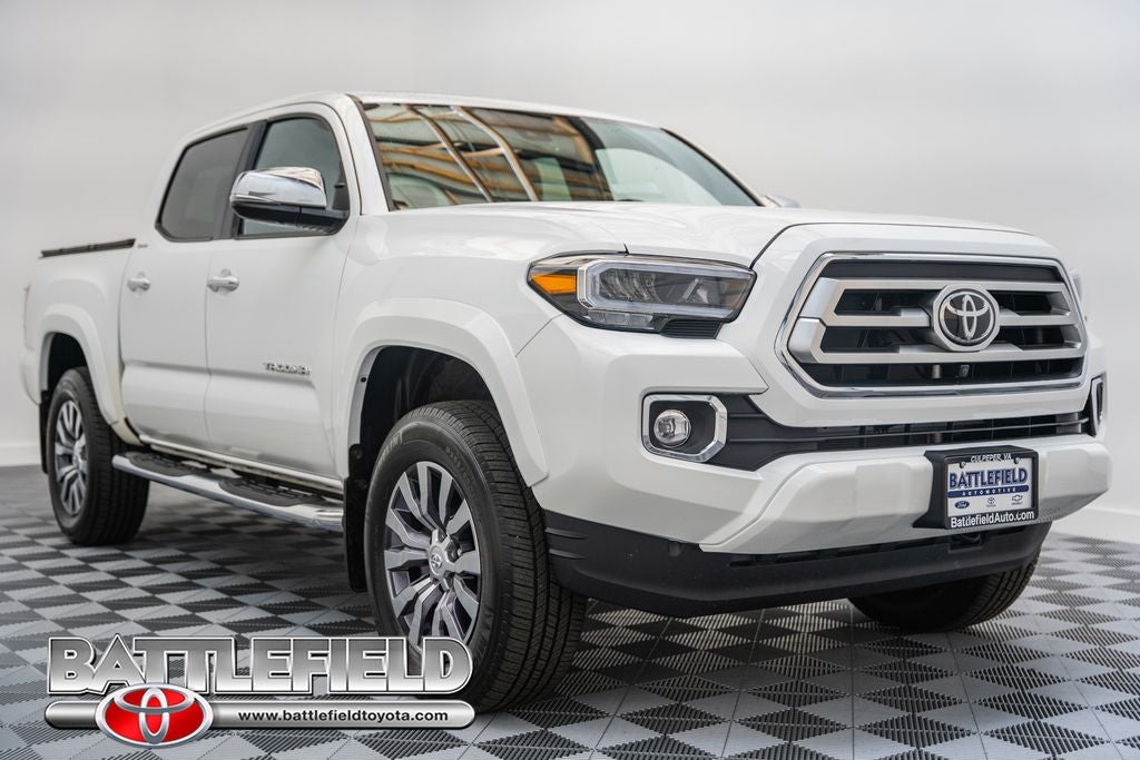 2023 Toyota Tacoma Limited V6