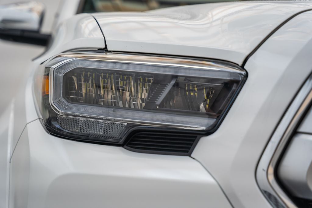 2023 Toyota Tacoma Limited V6