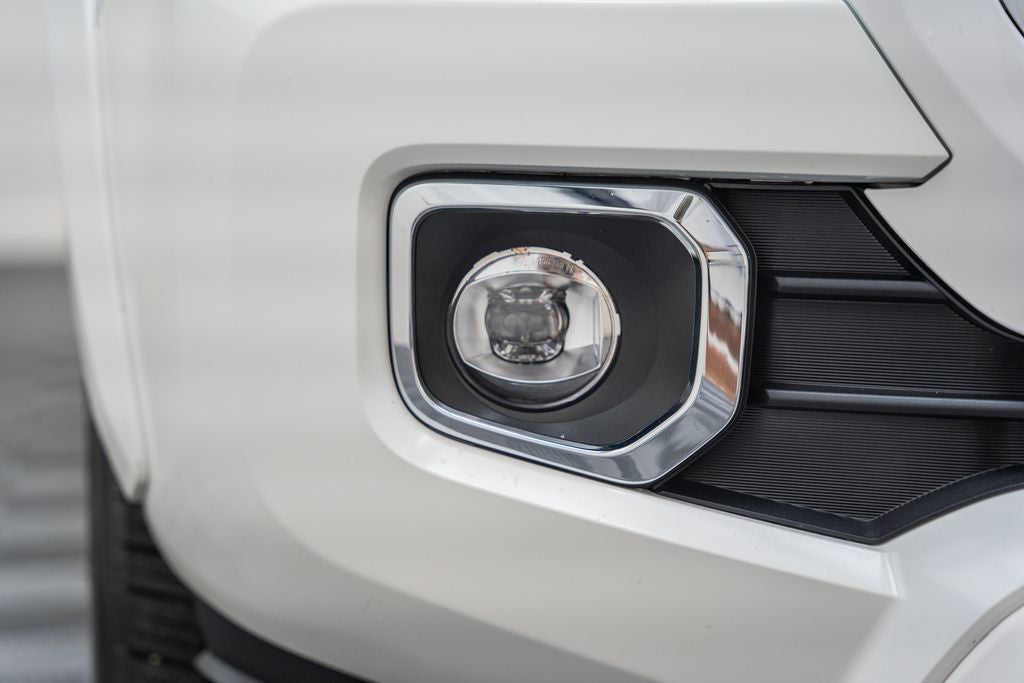 2023 Toyota Tacoma Limited V6