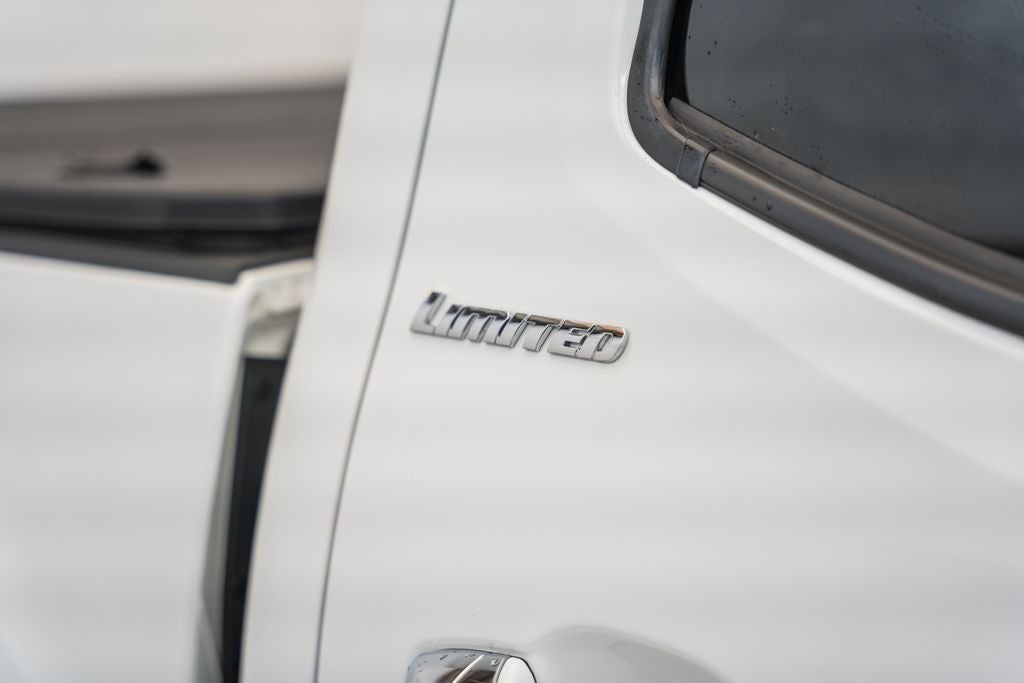 2023 Toyota Tacoma Limited V6