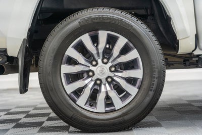 2023 Toyota Tacoma Limited V6