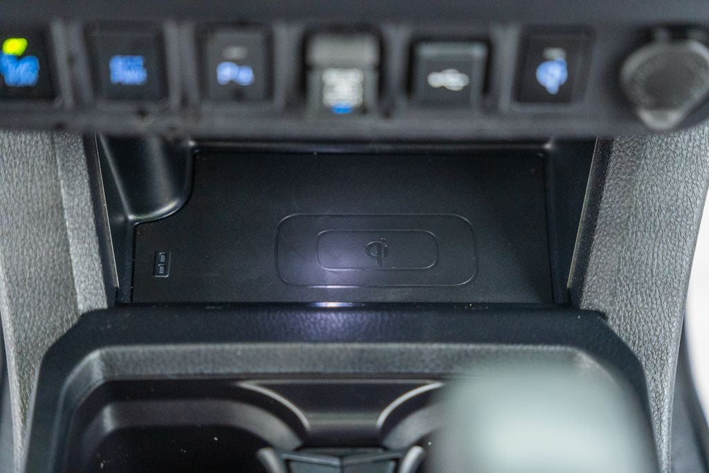 2023 Toyota Tacoma Limited V6