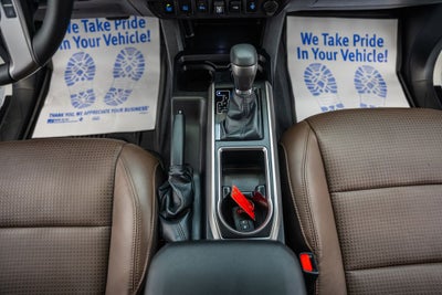 2023 Toyota Tacoma Limited V6