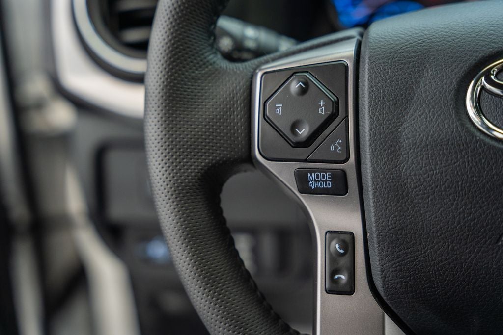 2023 Toyota Tacoma Limited V6