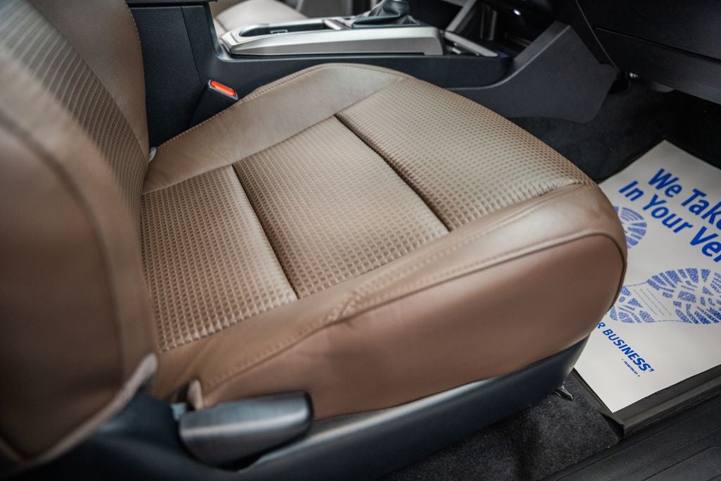 2023 Toyota Tacoma Limited V6