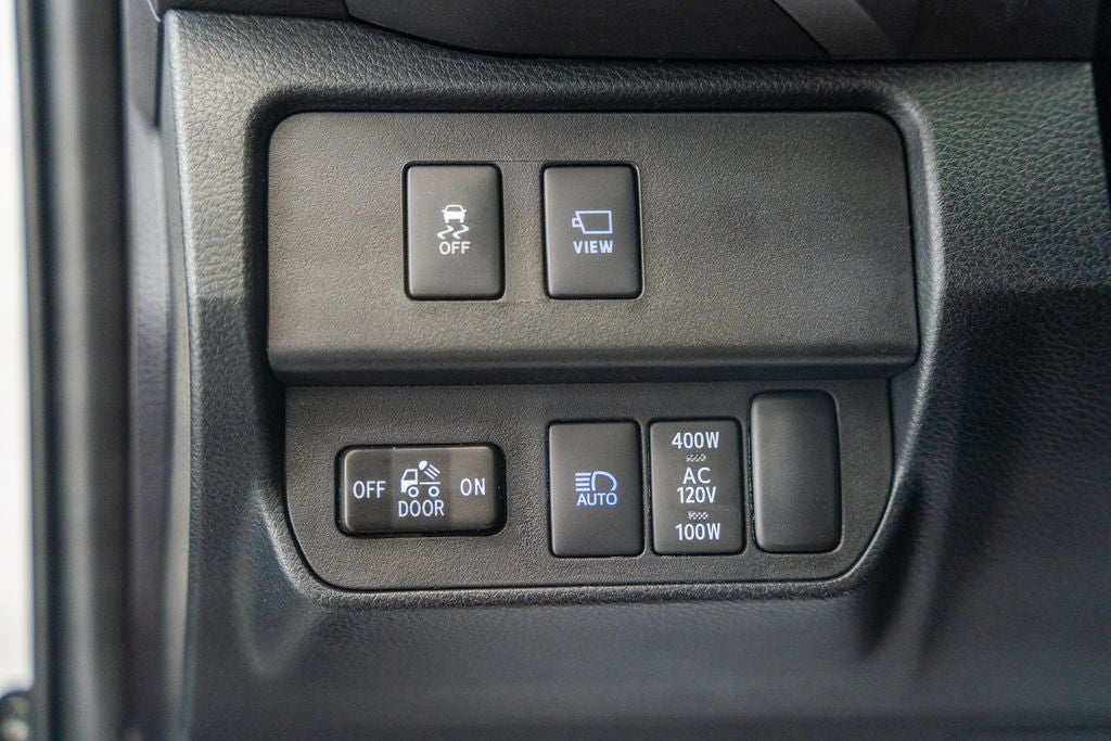 2023 Toyota Tacoma Limited V6