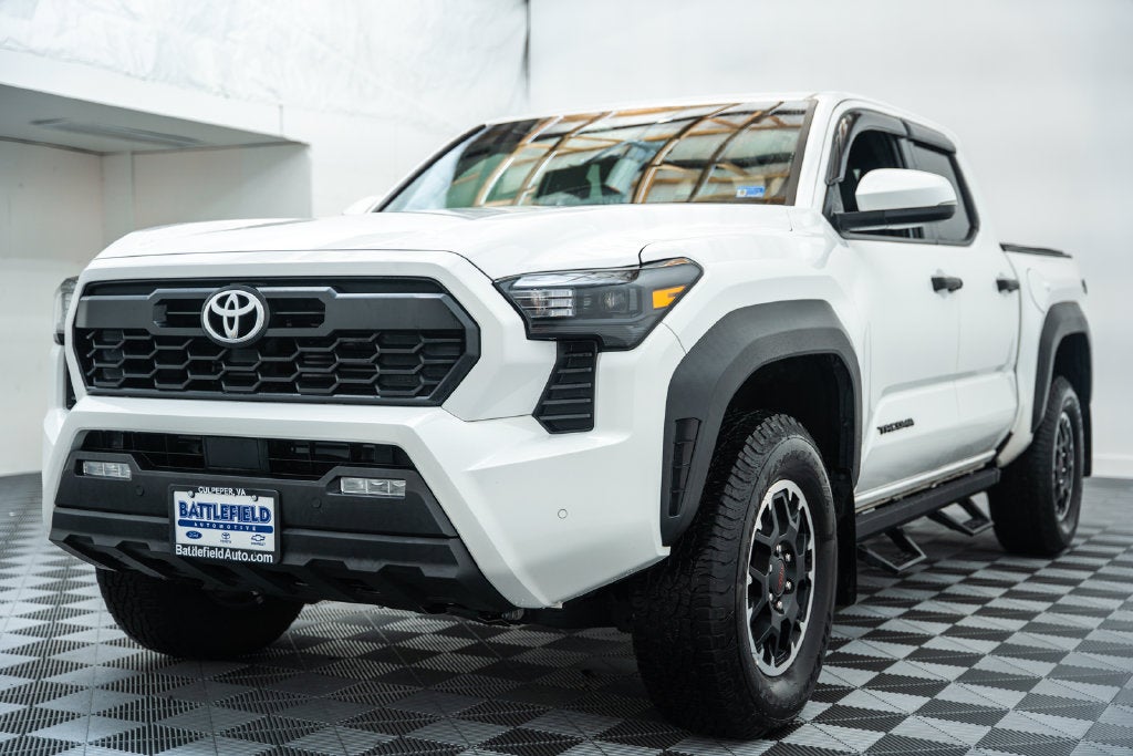 2024 Toyota Tacoma TRD Off-Road