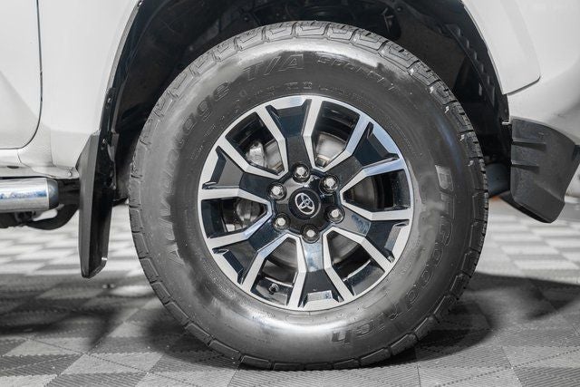 2022 Toyota Tacoma TRD Sport V6