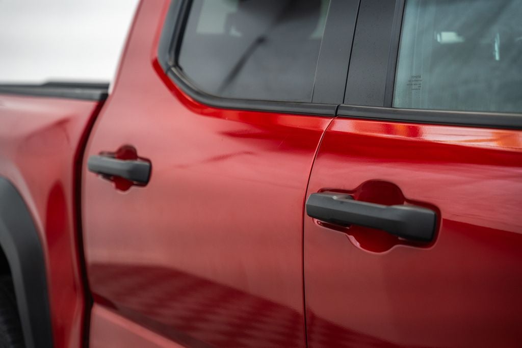 2025 Toyota Tacoma Hybrid TRD Off Road