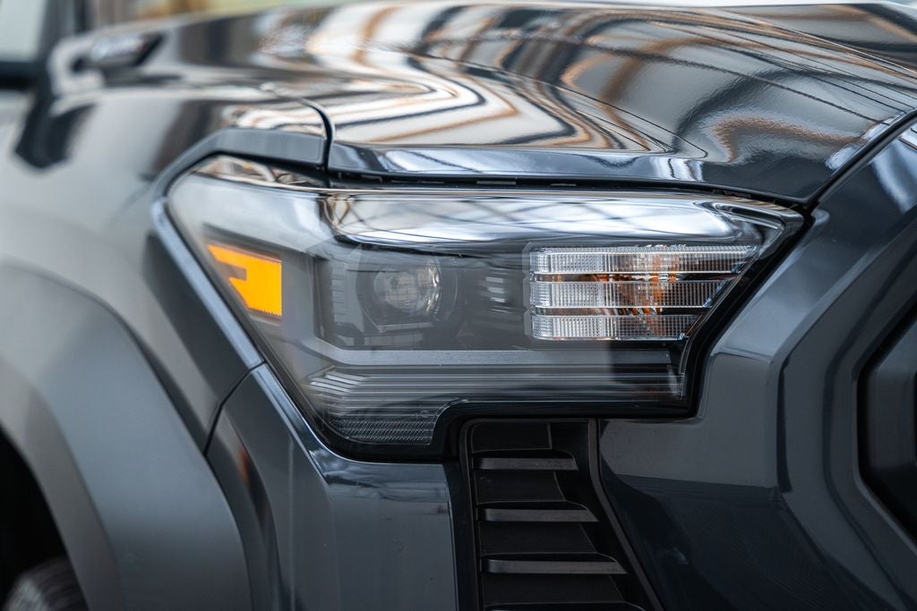 2025 Toyota Tacoma Hybrid TRD Off Road