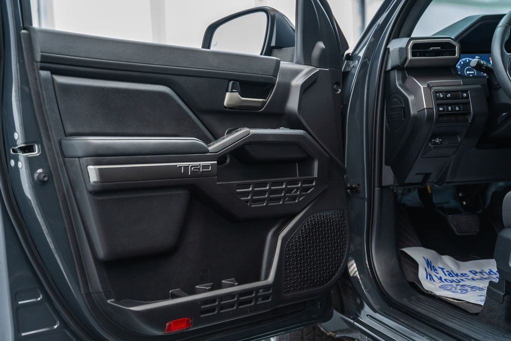 2025 Toyota Tacoma Hybrid TRD Off Road