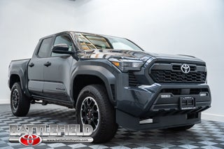2025 Toyota Tacoma Hybrid TRD Off Road