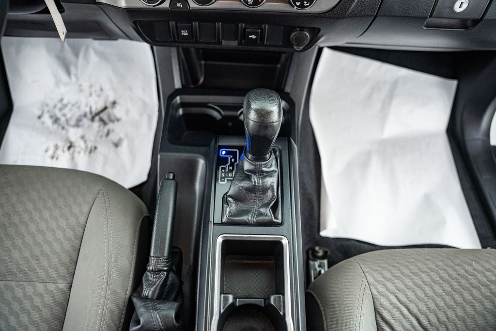 2022 Toyota Tacoma SR