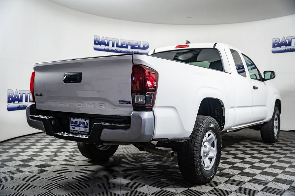 2022 Toyota Tacoma SR