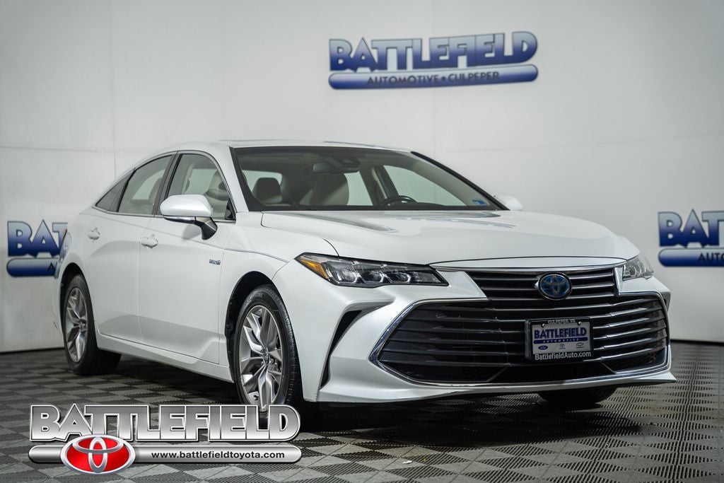 2020 Toyota Avalon Hybrid XLE Plus