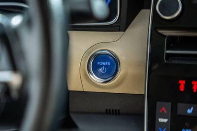 2020 Toyota Avalon Hybrid XLE Plus