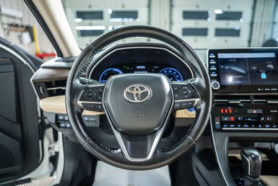 2020 Toyota Avalon Hybrid XLE Plus