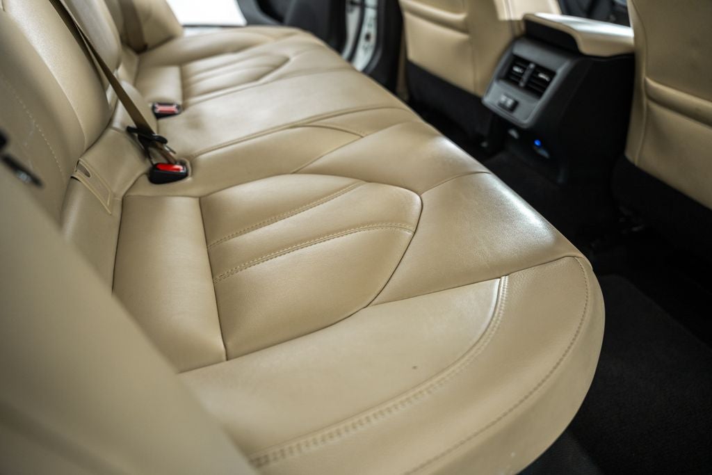 2020 Toyota Avalon Hybrid XLE Plus