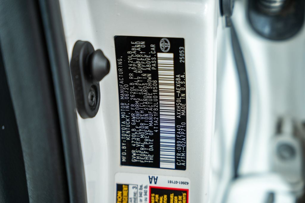 2020 Toyota Avalon Hybrid XLE Plus