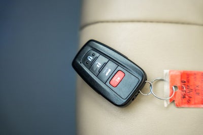 2020 Toyota Avalon Hybrid XLE Plus