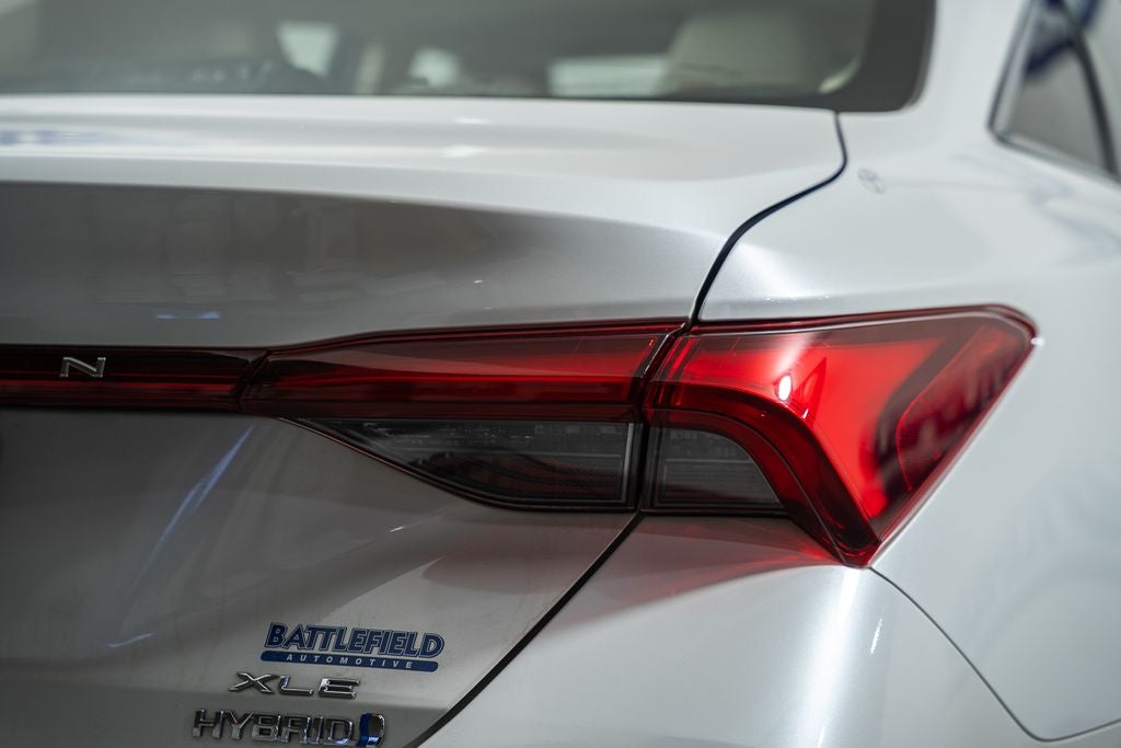 2020 Toyota Avalon Hybrid XLE Plus