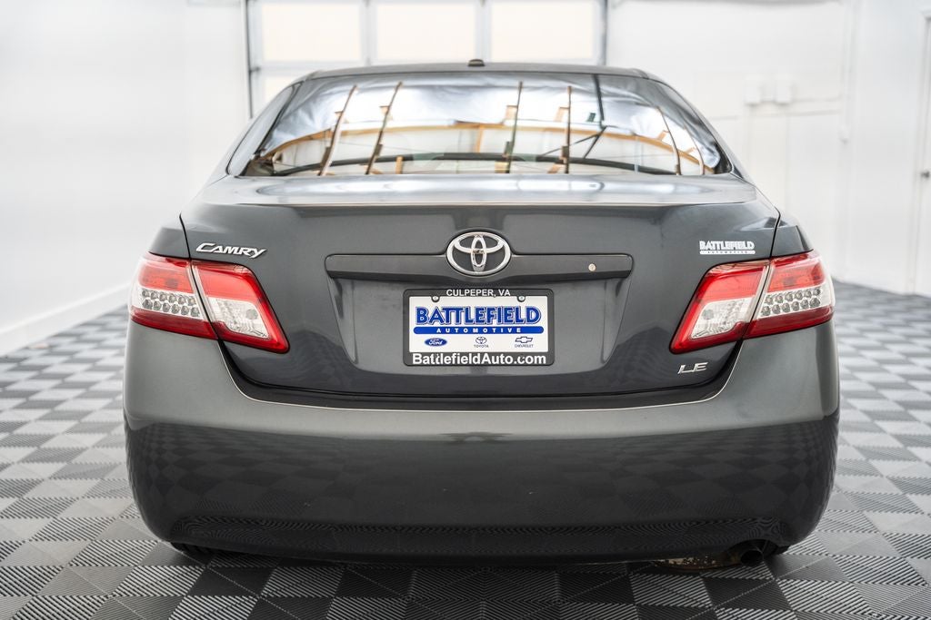 2010 Toyota Camry LE