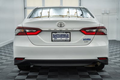 2024 Toyota Camry LE