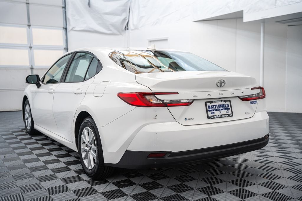 2025 Toyota Camry LE