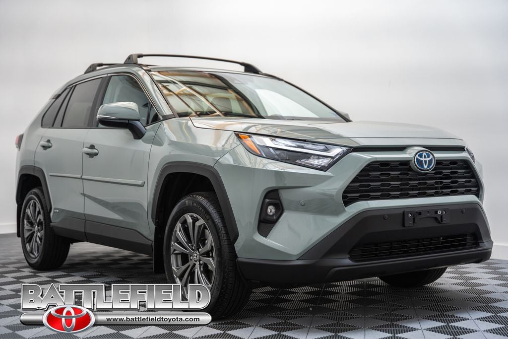 2022 Toyota RAV4 Hybrid XLE Premium