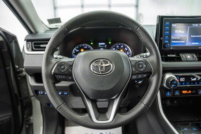 2022 Toyota RAV4 Hybrid XLE Premium