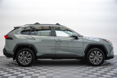 2022 Toyota RAV4 Hybrid XLE Premium