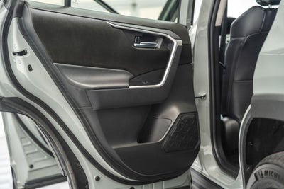 2022 Toyota RAV4 Hybrid XLE Premium