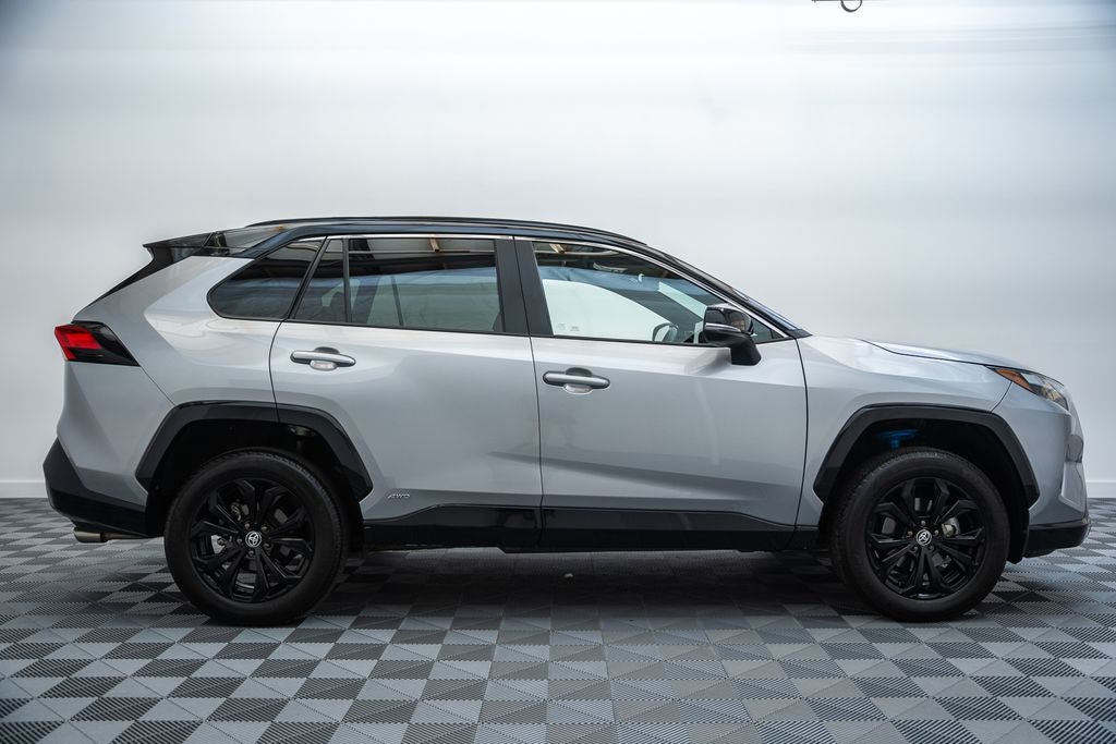 2024 Toyota RAV4 Hybrid XSE