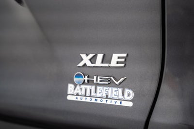 2025 Toyota RAV4 Hybrid XLE