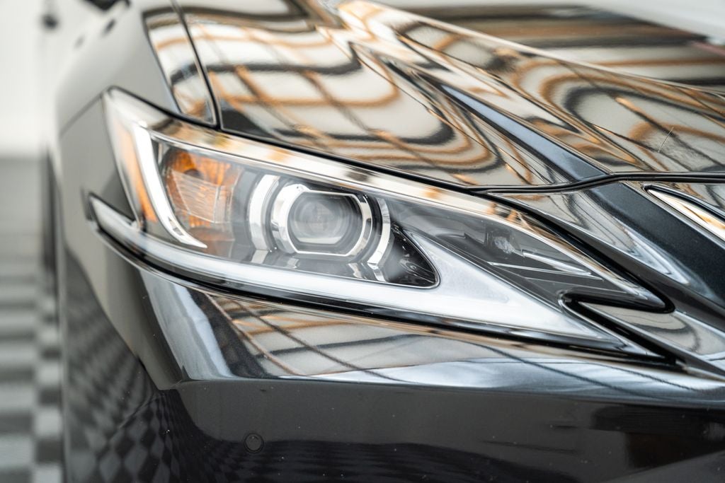 2025 Lexus ES 350