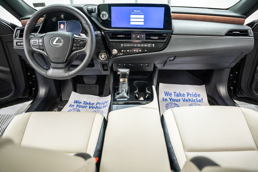 2025 Lexus ES 350